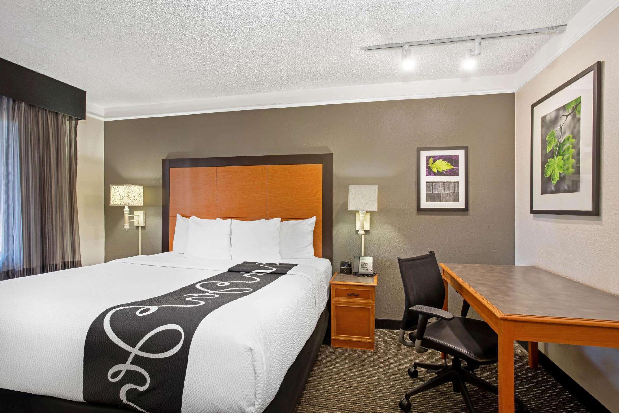 La Quinta Inn By Wyndham Tucson East Exterior photo